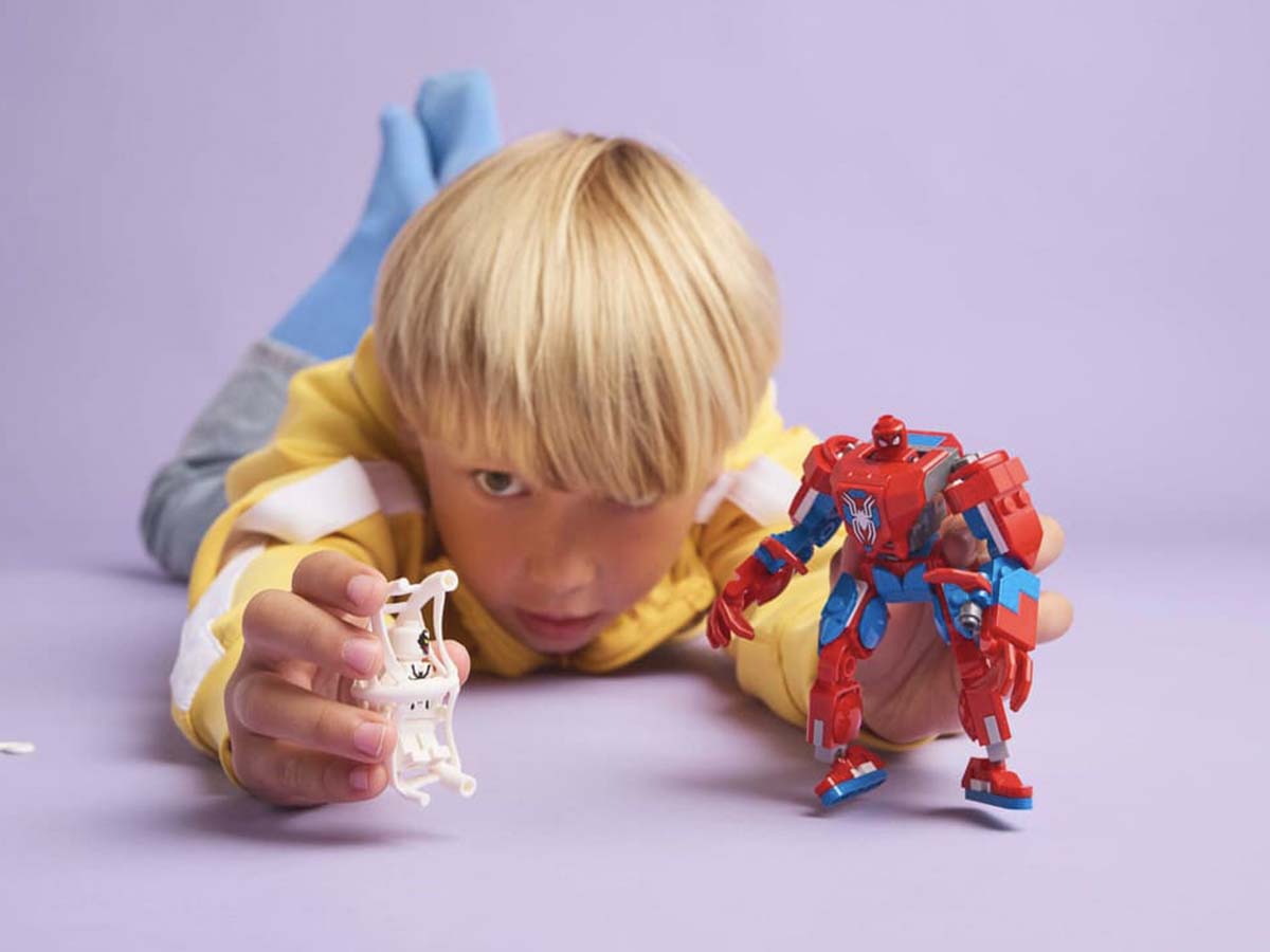 ԿԱՌՈՒՑՈՂԱԿԱՆ ԽԱՂ MARVEL ՍԱՐԴ-ՄԱՐԴՆ ԸՆԴԴԵՄ ՀԱԿԱ-ՎԵՆՈՄԻ