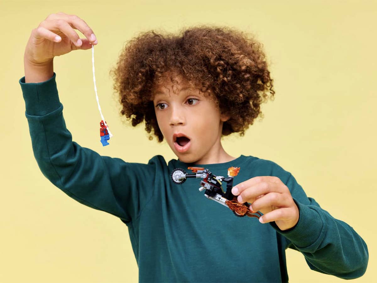 ԿԱՌՈՒՑՈՂԱԿԱՆ ԽԱՂ MARVEL ԷՊԻԿԱԿԱՆ ՄԱՐՏ. ՍԱՐԴ-ՄԱՐԴՆ ԸՆԴԴԵՄ ՍԵՆԴՄԵՆԻ