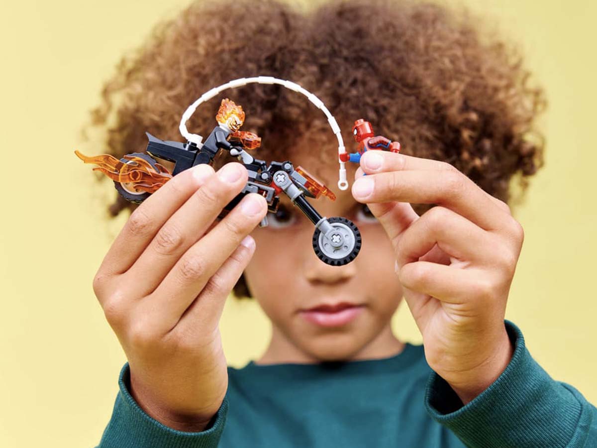 ԿԱՌՈՒՑՈՂԱԿԱՆ ԽԱՂ MARVEL ԷՊԻԿԱԿԱՆ ՄԱՐՏ. ՍԱՐԴ-ՄԱՐԴՆ ԸՆԴԴԵՄ ՍԵՆԴՄԵՆԻ