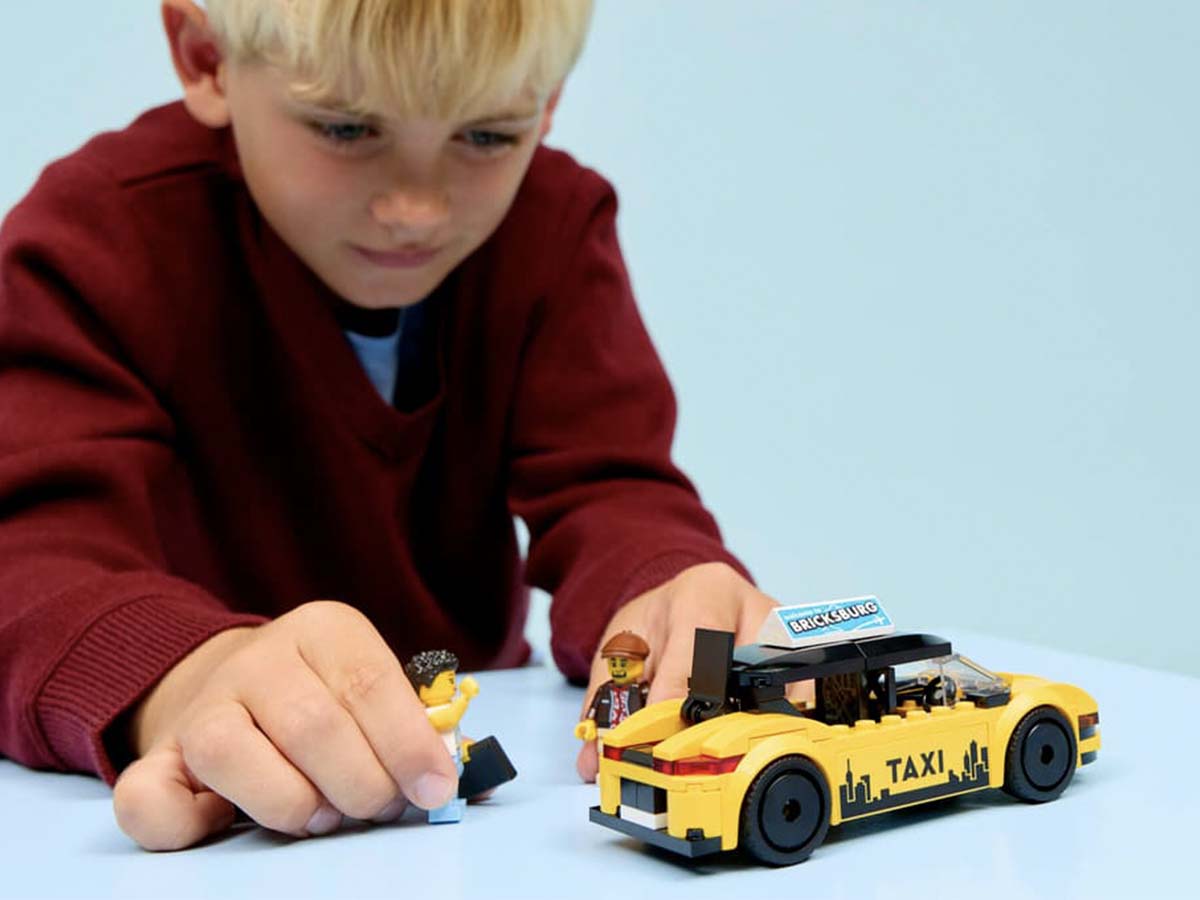 ԿԱՌՈՒՑՈՂԱԿԱՆ ԽԱՂ CITY ԴԵՂԻՆ ՏԱՔՍԻ